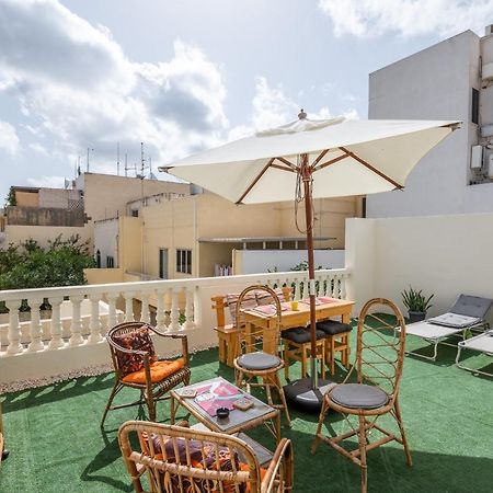 Close To Airport, Double Bedroom, Sofa-Bed, Private Bathroom For Adults And Children Aged 10 And Over Only Gudja Extérieur photo